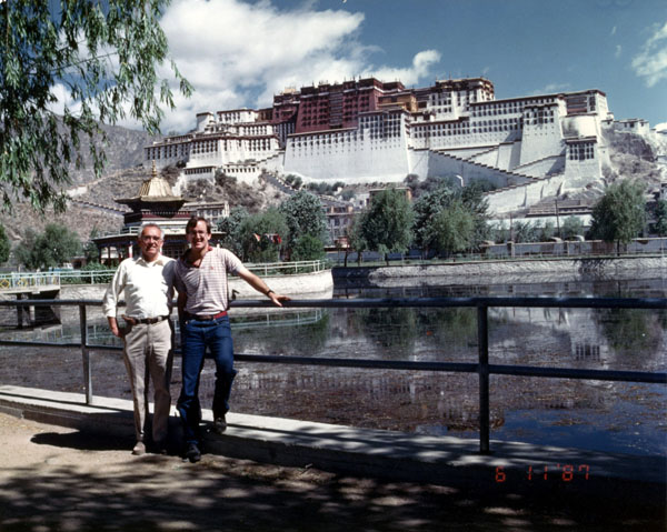 PBK & Scott Tibet 1987.jpg (97339 bytes)